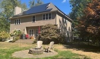 60 Spruce Ridge Dr, Brentwood, NH 03833