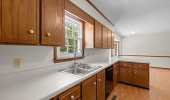 1082 Kismet Dr, Aiken, SC 29803