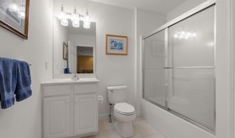 34 Turnberry Rd 34, Bourne, MA 02532