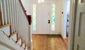 3316 21ST Ave N, Arlington, VA 22207