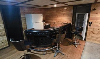 1306 1st St, Britton, SD 57430