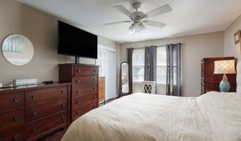 18 Penny Ln, Bayville, NJ 08721