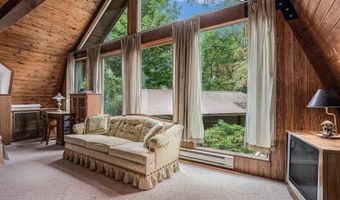 369 Thomas St, Allegan, MI 49010