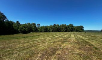 1572 Haddix Rd, Albany, KY 42602