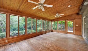 973 Fieldstone Dr, Macon, GA 31210