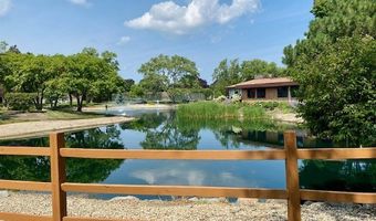 1217 S Old Wilke Rd 11-406, Arlington Heights, IL 60005
