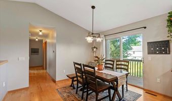 2869 Larkspur Ln, Fitchburg, WI 53711