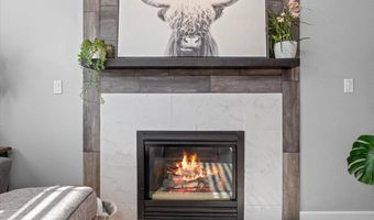 1200 NW THORN Dr, Albany, OR 97321