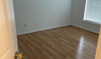 17 WHITE CRANE Dr, Berlin, MD 21811