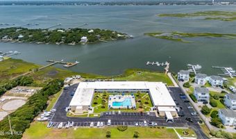 1918 W Ft Macon Rd 201, Atlantic Beach, NC 28512