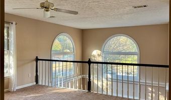 5555 Cannonero Dr, Alpharetta, GA 30005