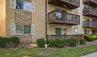 2214 S Goebbert Rd 178, Arlington Heights, IL 60005