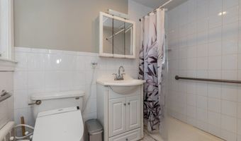 15 Peak Hill Rd, Boston, MA 02132