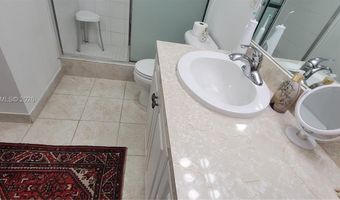3401 N Country Club Dr 110, Aventura, FL 33180