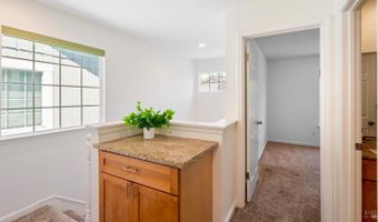 606 Santa Ana Cir, Santa Rosa, CA 95404