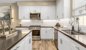 4347 Harbor Way 4, Oceanside, CA 92056