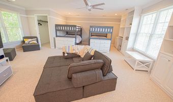 12133 LANDINGS Blvd, Berlin, MD 21811