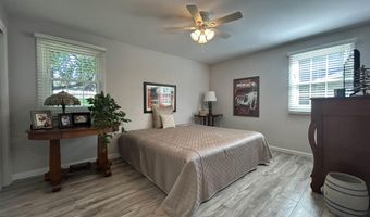1105 Redding Ln, Angola, IN 46703