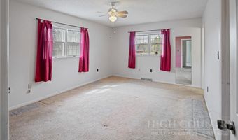 762 George Eggers Rd, Banner Elk, NC 28604