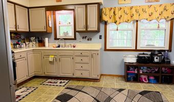 4720 State Highway 39, Aurora, MO 65605