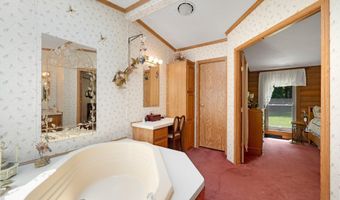 1021 E 500 N, Albion, IN 46701