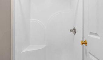 76 Westfield Pl, Athens, OH 45701