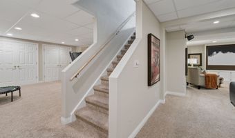 4232 N TERRAVIEW Dr, Appleton, WI 54913