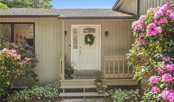 11 Noto Dr, North Providence, RI 02904