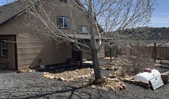 893 Foothill Dr, Apple Valley, UT 84737