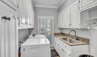 3808 OLD DAWSON Rd, Albany, GA 31721