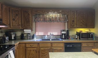 7042 Oak St, Bonners Ferry, ID 83805