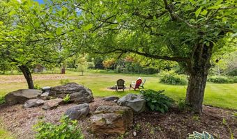 429 Polhemus Rd, Cambridge, VT 05464