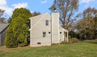 45 Beach Ave, Jamestown, RI 02835