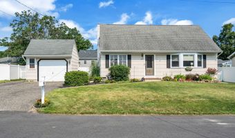 728 Neptune Ave, Beachwood, NJ 08722