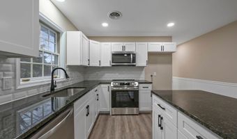 115 W HIGH St, Felton, DE 19943