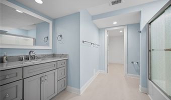 85 Brighton Dr, Aurora, OH 44202