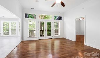 15 Kaylor Dr, Arden, NC 28704