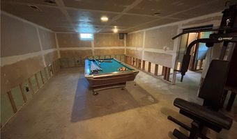 1031 Chevelle Dr, Akron, OH 44319