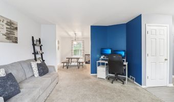 1256 Edgewater Ln, Antioch, IL 60002