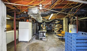 516 W Main St, Appalachia, VA 24216