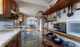 18 Beach Row, Narragansett, RI 02879