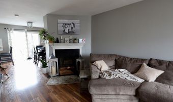 4 Sickle St, Andover, NJ 07801