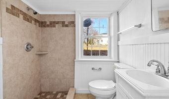 112 E 7th St, Roanoke Rapids, NC 27870