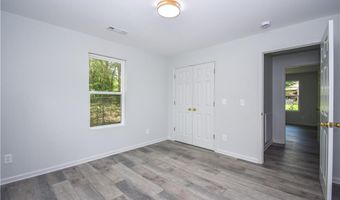 1706 SIMPSON St, Alexander City, AL 35010