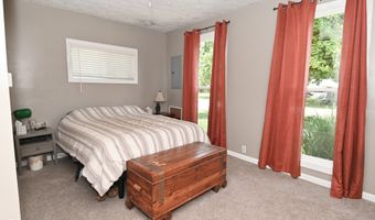 8450 S Belmont Ave, Indianapolis, IN 46217