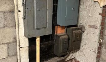 637 N Lumber St, Allentown, PA 18102