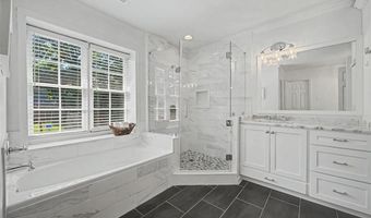 1025 Fairwood Ct NW, Acworth, GA 30101