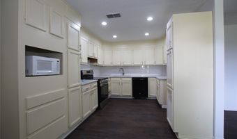 106 Austin St, Alvarado, TX 76009