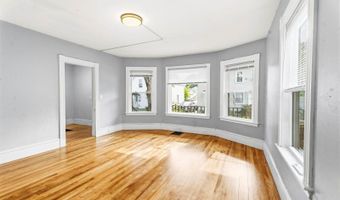 80 Pearl St, Bangor, ME 04401