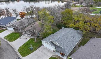 315 Fairgrounds Rd 104, Alexandria, MN 56308